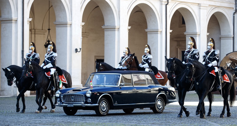 Lancia-Flaminia-900