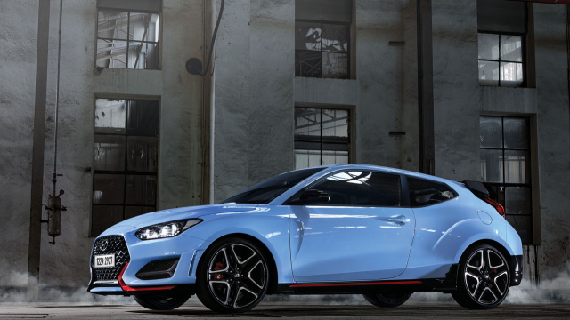 Hyundai-revela-o-Novo-Veloster-N-640